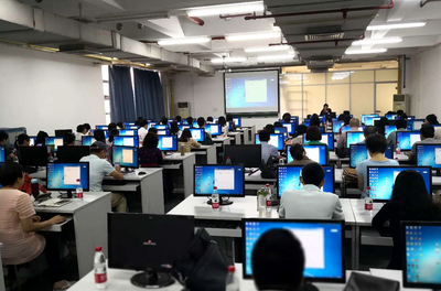 深化教學改革，探索智慧課堂 學院舉辦“微課制作及教學應用”培訓班